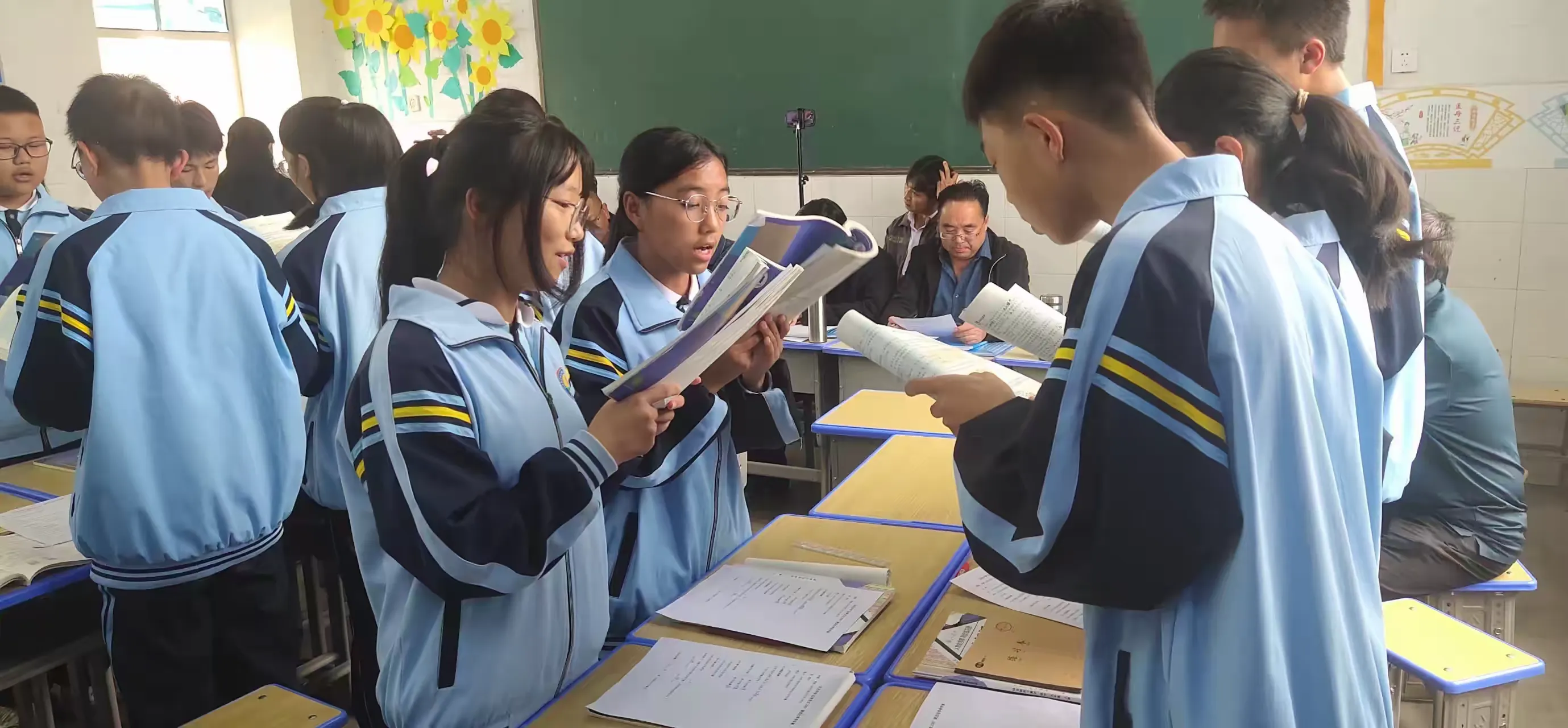 简篇-骨干示范引领 助推教师成长——汉庄中学2023学年秋季学期“235”以学为主有效课堂骨干教师示范课竞赛活动