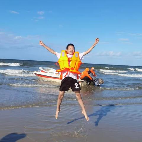 不负“暑”光、未来可期                      —实小405中队     许嘉言