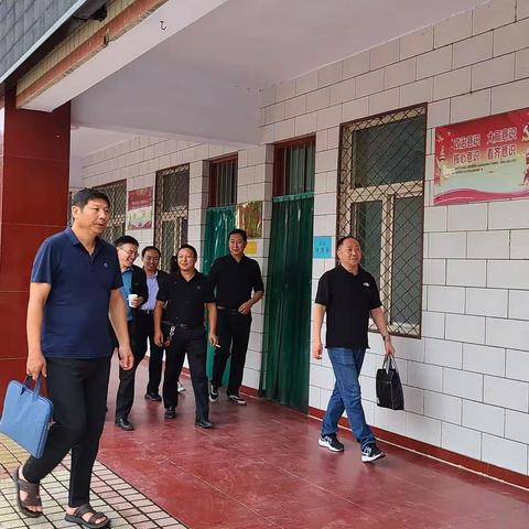 督察促安全，为校园护航——延津县初级中学2023年秋季校园安全检查
