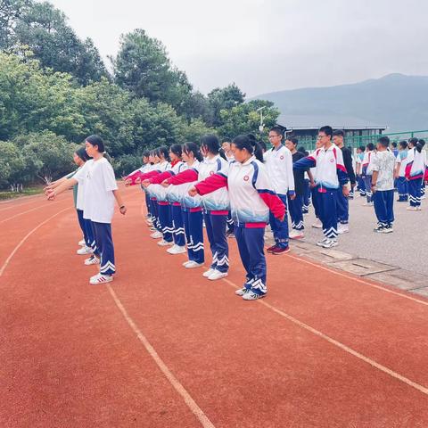 入学养成教育