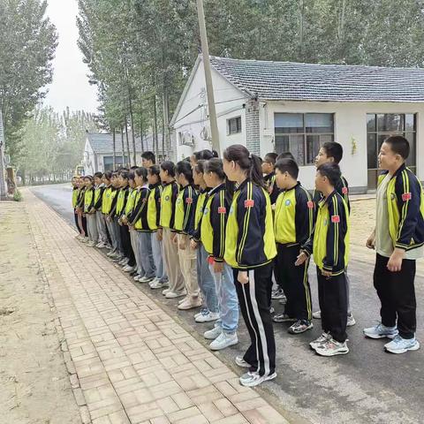 田野课堂   自在成长—记边临镇中心小学研学之旅