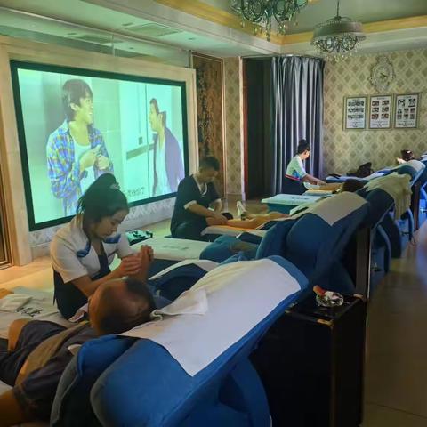 河南西路支行举办高端客户答谢活动