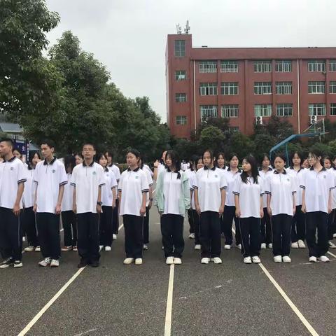 【军训进行时|第三天】斗志昂扬 文武双全！