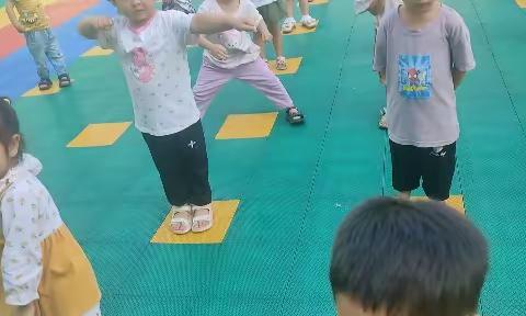 水口幼儿园中班9月15日在校情况