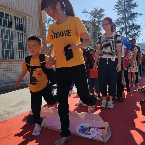 “开蒙启智，梦想起航”记利川市都亭大塘小学一年级新生入学仪式