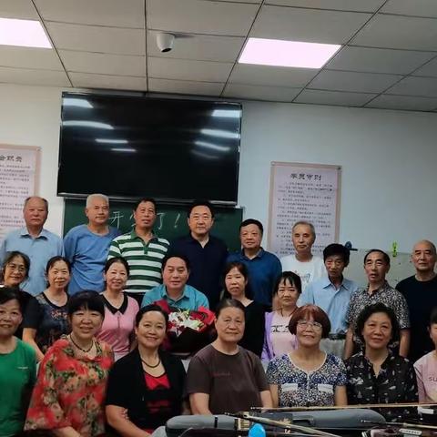 开学启程    奋发有为