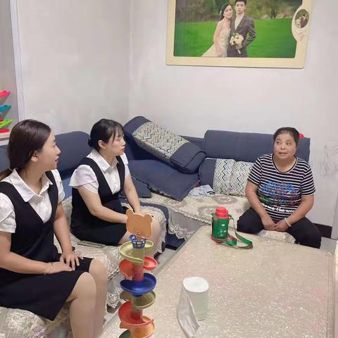 起跑线幼儿园“师生初相见”
