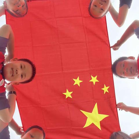 大黄乡中心小学———生在国旗下，长在春风里。