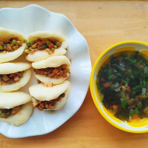 银川市兴庆区长庆燕鸽湖幼儿园今日食谱