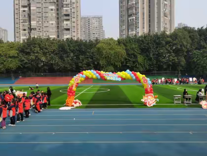 学习“无纸”境，快乐“双减”行——四牌坊尚融小学一、二年级期末无纸化综合素质测评活动