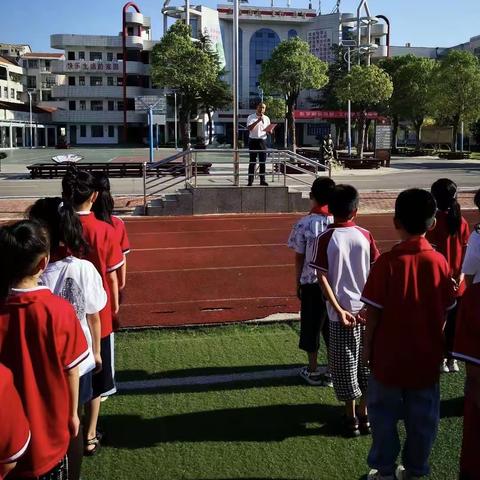 “廉洁从教，宏扬师德，共度绿色教师节”———-章林小学