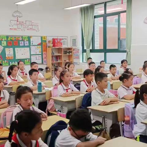 天心区梨塘小学三(4)班美术课第1次教学反馈