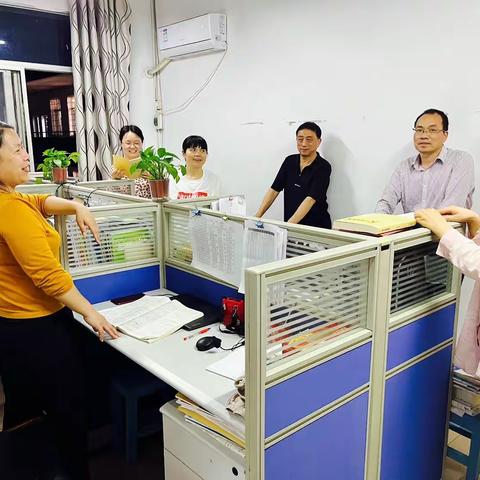 以登泰山之势，勇攀文言阅读之高峰——衡东二中2023年上学期高三语文组四月份教研活动