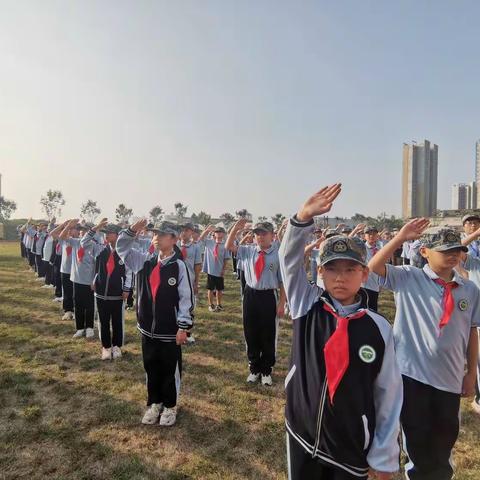 咸阳市黄冈学校小学部国防教育