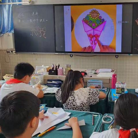 “画传情，谢师恩”教师节感恩活动