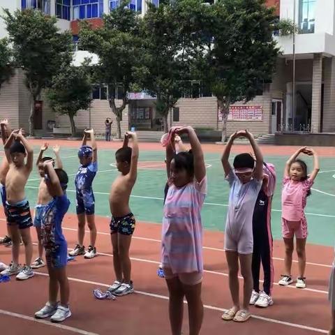 “力争上游，泳动一小”——长寿区第一实验小学校教育集团（凤岭校区）2023年游泳比赛