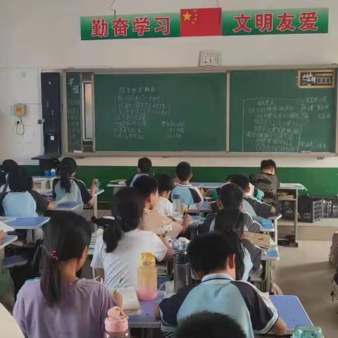 关爱学生幸福成长——贯庄联办小学周末安全教育