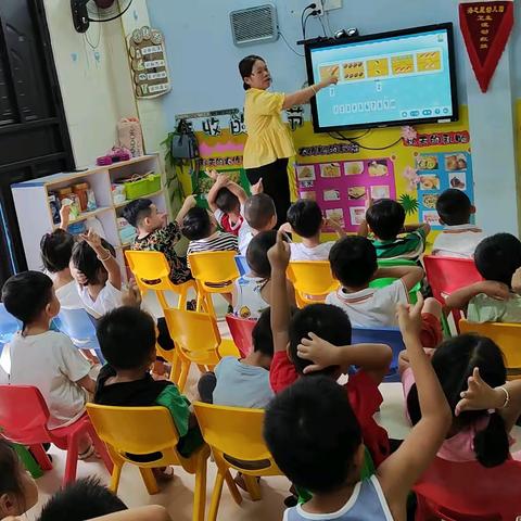 海之星幼儿园中二班第2周生活记录