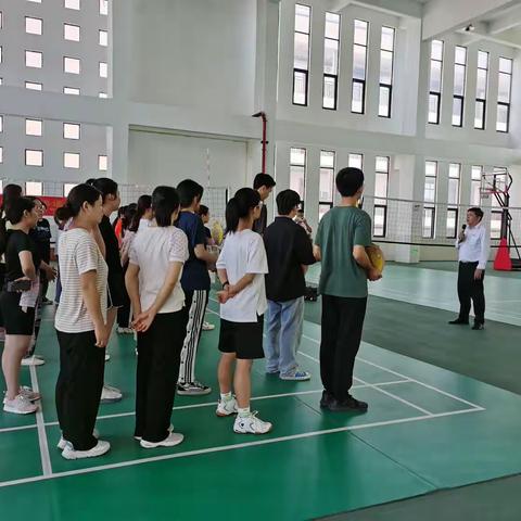 弘扬体育精神，展现教师风采—贵港市港北区同济小学庆祝第39个“教师节工会杯”气排球赛