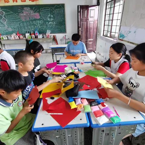 护文化之花，展社团之华。