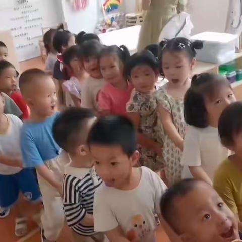 小一班第一周精彩回顾