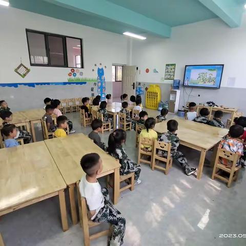 春风十里,不如幼儿园有你💕愿所有孩子的每一天🌅都充满阳光☀愿所有花开🌺都不负等待🌻