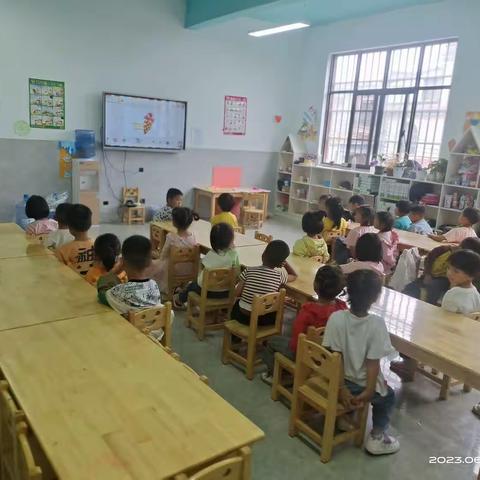 😊有趣的课堂每天都在上演我们🍀不断学习不断创新一直在做☀