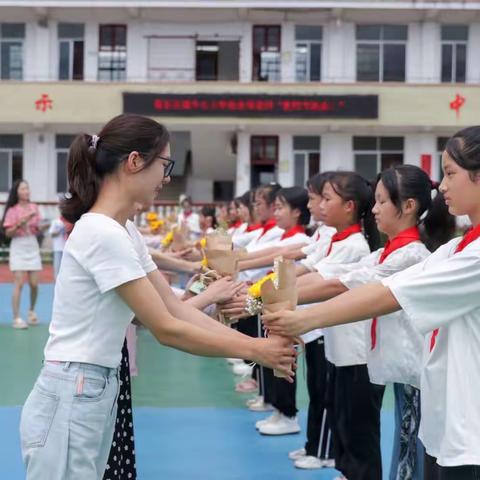 粗石江镇中心小学“教师节”活动剪影