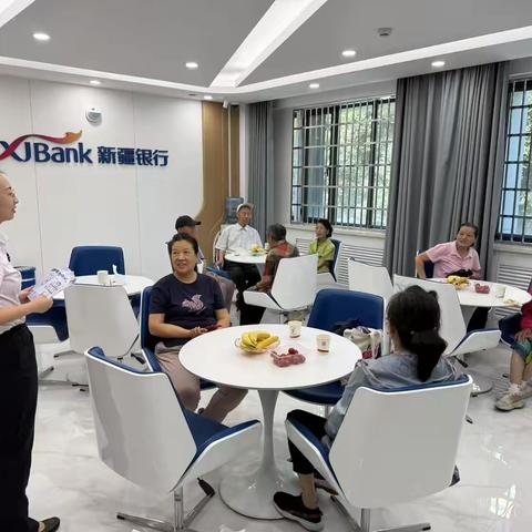 经理国库四十载 国库服务千万家