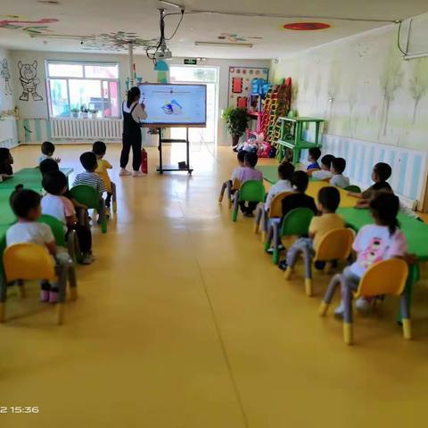 “消防安全，牢记在心”七彩童年第四幼儿园消防美篇