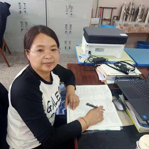 落实新课标，教研促成长--------齐齐哈尔市高中物理大单元集体备课