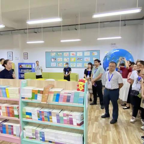 观摩学习取经 采撷一路芬芳——第46期小学校长培训班赴南宁市友谊路小学参观学习