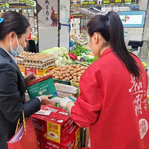 让现金服务“零距离”农行长海支行积极推广“零钱包”服务