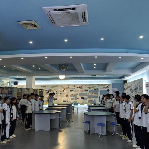 榜样聚力勇担当 青春逐梦向前行——海南琼中民族思源实验学校学生会表彰大会