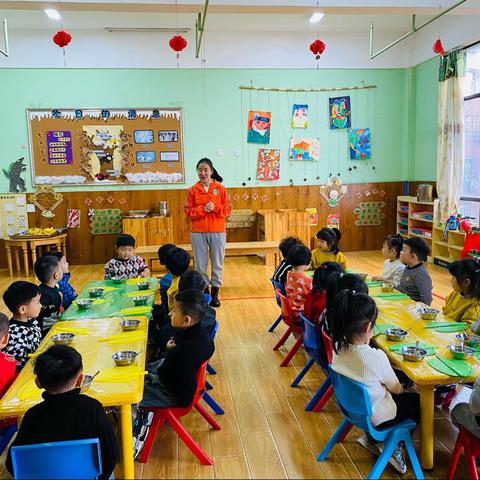 《遇见美食 香蕉派》——安煜宝贝幼儿园中一班食育课