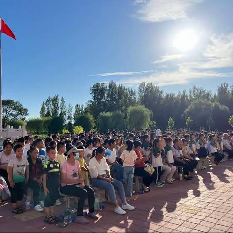 【全环境立德树人】 家校联手共建 和谐幸福教育-丁坞镇乐福小学家长会