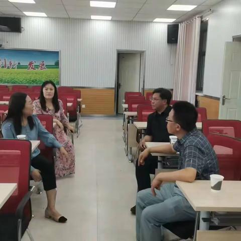 张家口市实验中学承办郭英秀名师工作室“送教送培”磨课活动