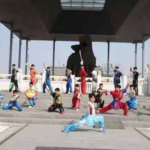 技能大赛辉煌篇章：我校师生喜讯连连（副本）