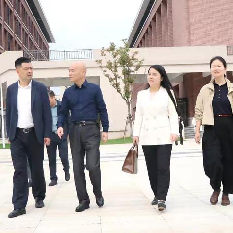 携手共进，智启未来——南昌中学教育集团高新校区赴总校参观交流纪实