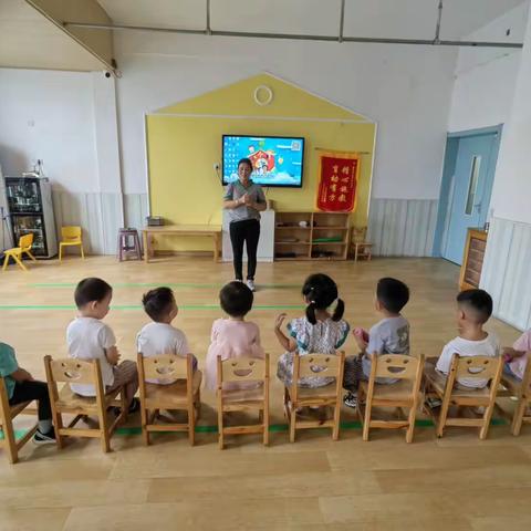 橙果幼儿园《小一班》一周精彩回顾