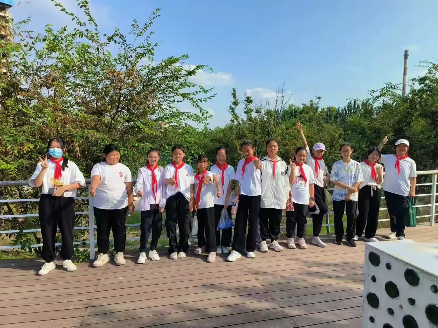 简篇-倡导绿色环保,实现永续发展——许昌市一中七(19)班社会实践活动纪实