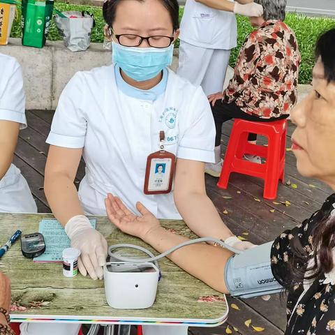 全科医学科义诊活动