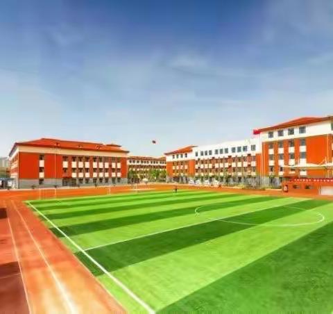 滕州市“百场法治报告促成长”青少年法治教育宣讲走进龙泉实验学校