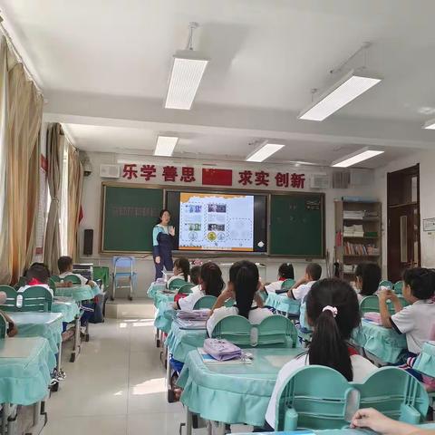 深入课堂抓教学 常规听课促成长——西五小学常规听课活动