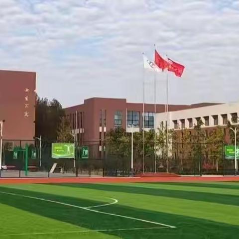 把法治的种子播撒在少年的心中 ---南张中学法治报告会