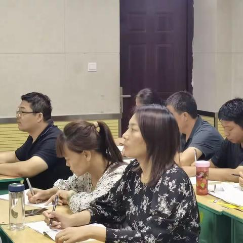 薪火相传  助“新”成长——欢迎侯马市教研员来我校视察教学工作