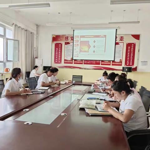 弘扬五四精神，勇担时代使命——托克逊县第三小学铸牢中华民族共同体意识主题党日活动