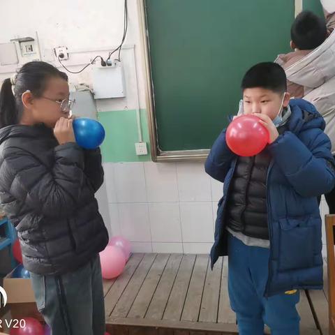 2024做更好的自己——记附小六年级一班元旦联欢