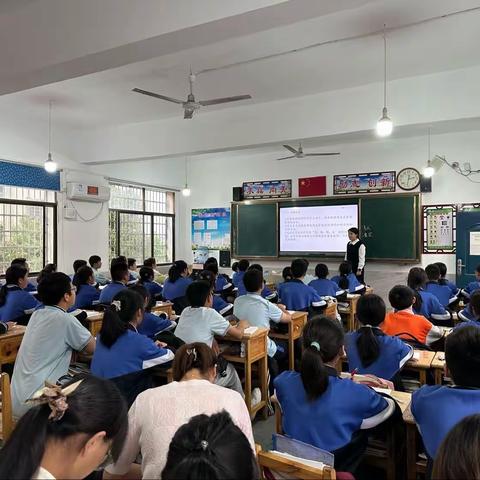 弦歌不辍 芳华待灼——2023秋新市中学语文组教研活动暨新进教师闪亮登场课风采展示