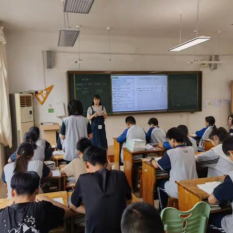 校本教研促成长，课型学习达目标--浞景学校英语组校本教研记录